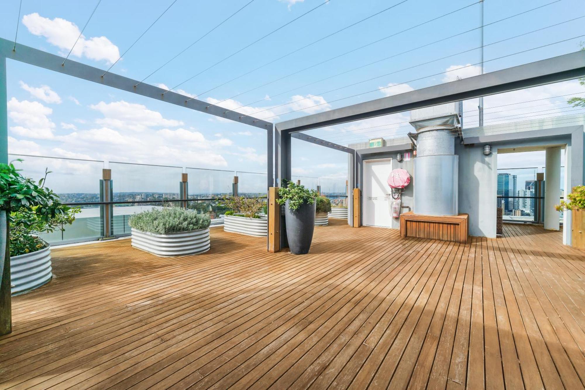 Comfortable 1 Bedroom In Crows Nest Apartment